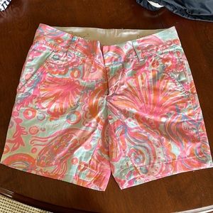 Lily Pulitzer size 00 chipper shorts
